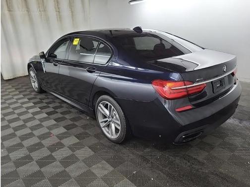 2019 BMW 750 i xDrive