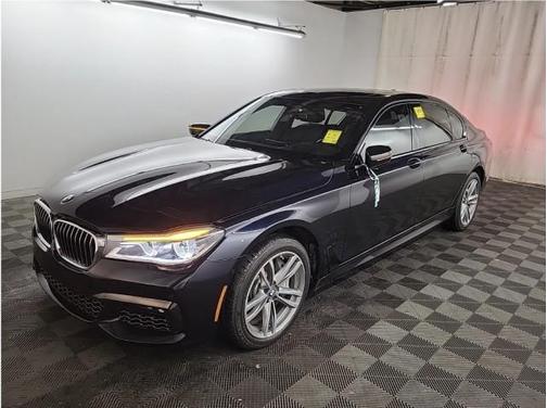 2019 BMW 750 i xDrive