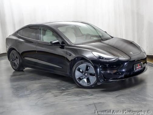 2023 Tesla Model 3 Base