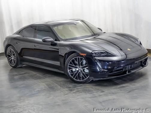 2020 Porsche Taycan Turbo