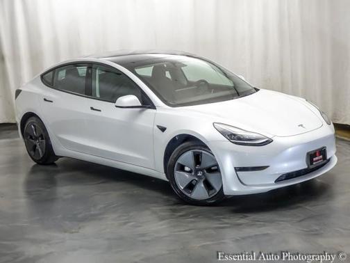 2022 Tesla Model 3 Long Range