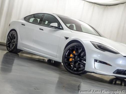 2022 Tesla Model S Plaid