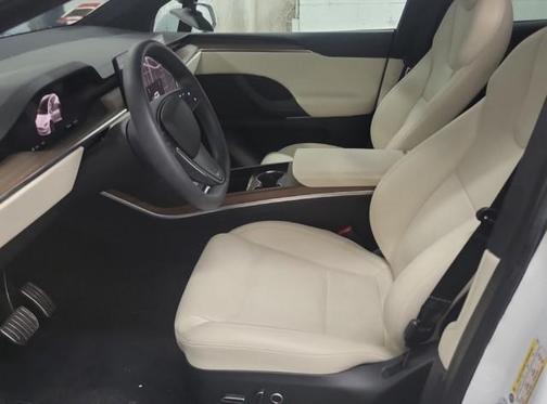 2023 Tesla Model X