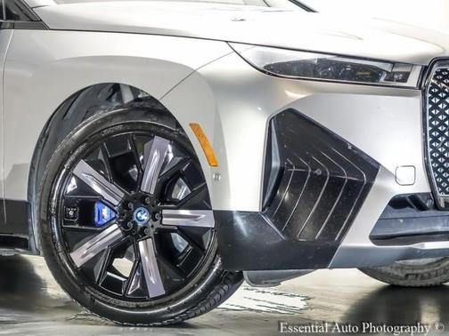 2024 BMW iX M60