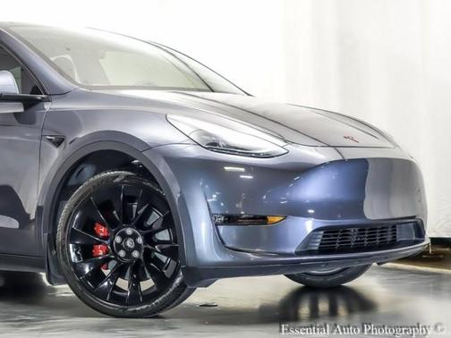 2022 Tesla Model Y Long Range