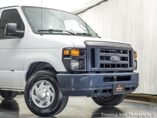 Oxford White 2013 Ford E250 RECREATIONAL