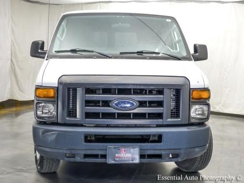 Oxford White 2013 Ford E250 RECREATIONAL