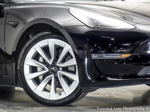 Black 2022 Tesla Model 3 Long Range