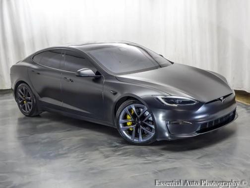 2022 Tesla Model S Plaid