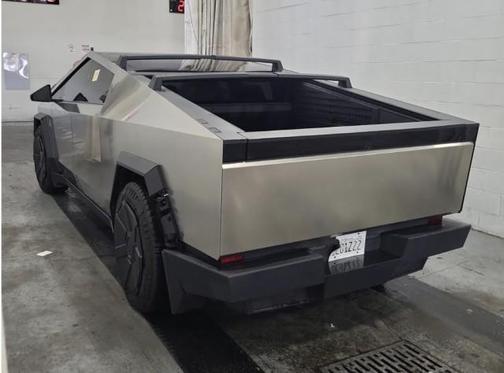 2024 Tesla Cybertruck Cyberbeast