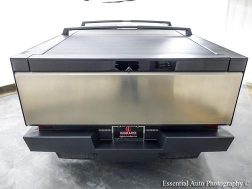 2024 Tesla Cybertruck Cyberbeast