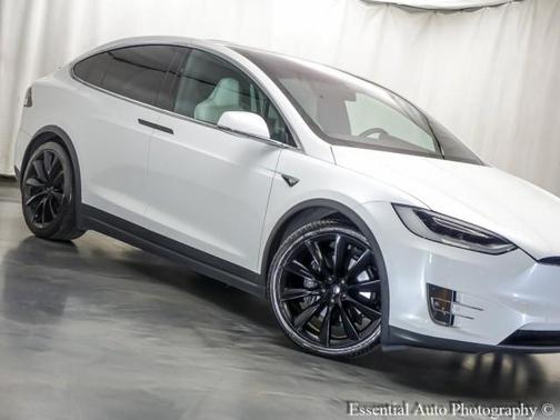 2017 Tesla Model X 75D