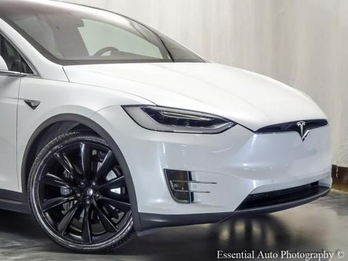 2017 Tesla Model X 75D