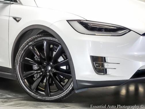 2017 Tesla Model X 75D
