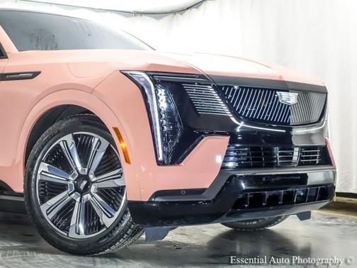 2025 Cadillac Escalade IQ Luxury 1