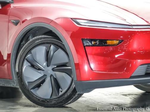 2026 Tesla Model Y Long Range
