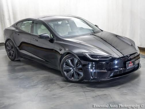 Black 2023 Tesla Model S HW4