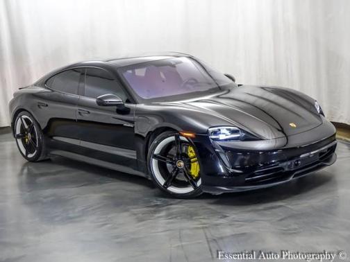 2022 Porsche Taycan Base