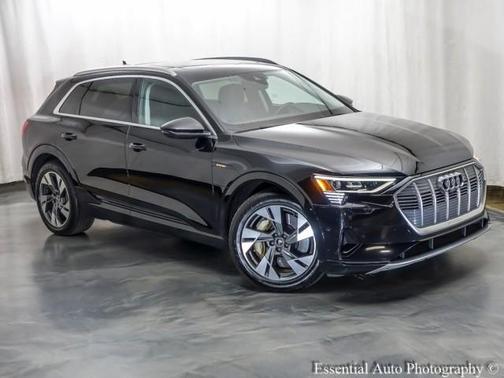 2021 Audi e-tron Premium