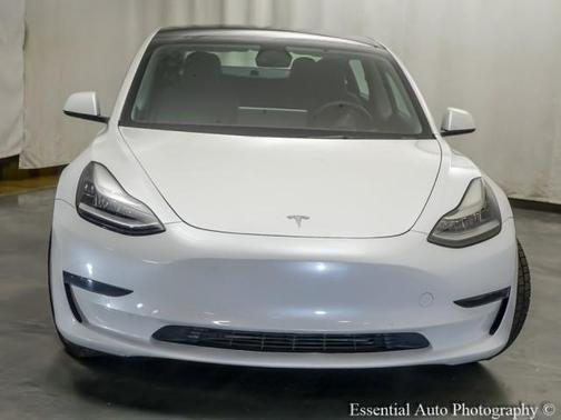 2022 Tesla Model 3 Base