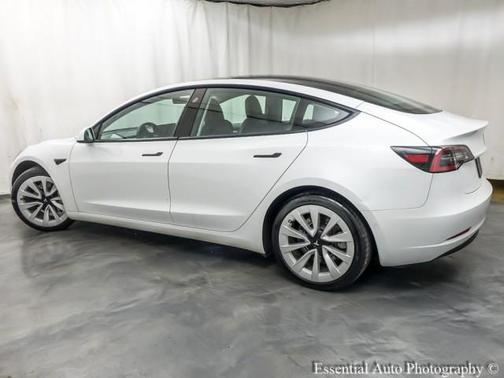 2022 Tesla Model 3 Base