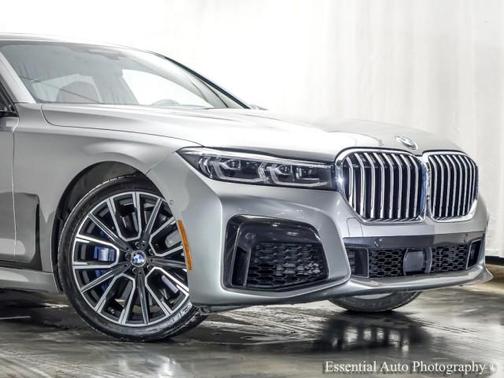 2021 BMW 750 i xDrive
