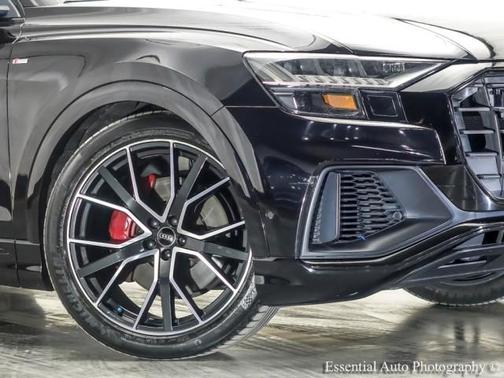 2020 Audi Q8 55 Prestige