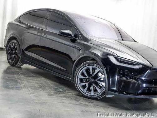 2022 Tesla Model X Plaid