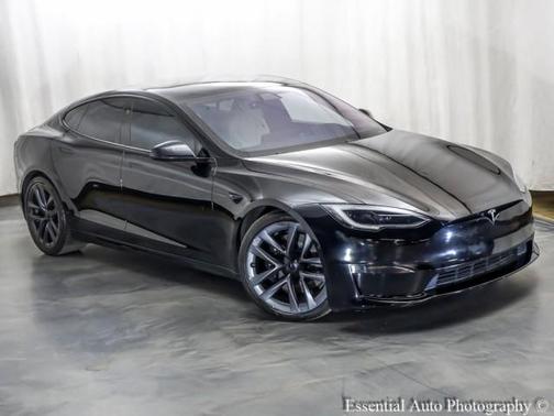 2022 Tesla Model S Plaid