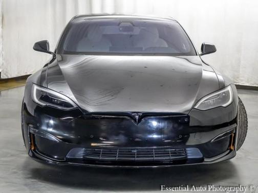 2022 Tesla Model S Plaid
