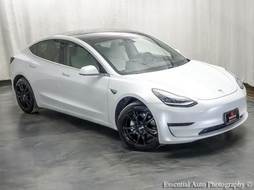2020 Tesla Model 3 Standard Range Plus
