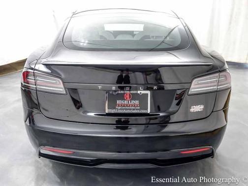 Black 2023 Tesla Model S Plaid
