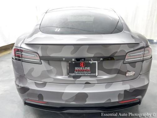 2023 Tesla Model S Plaid