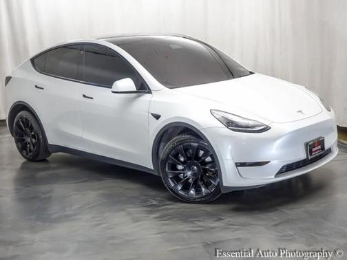 2022 Tesla Model Y Long Range