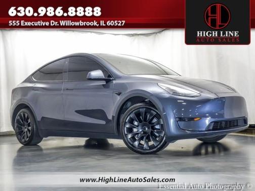 2023 Tesla Model Y Long Range
