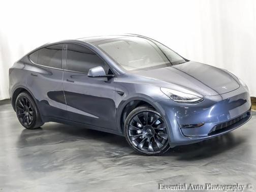 2023 Tesla Model Y Long Range