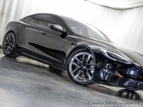 2021 Tesla Model S Plaid