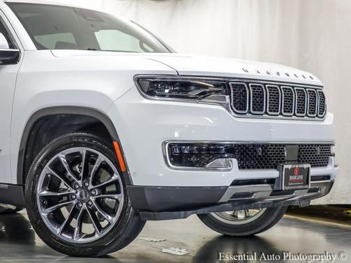 2022 Jeep Wagoneer Series III