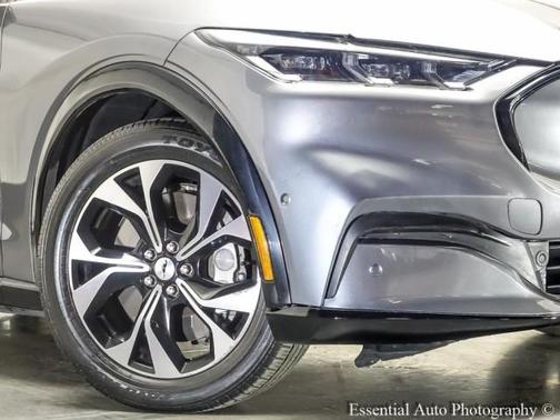 2021 Ford Mustang Mach-E Premium