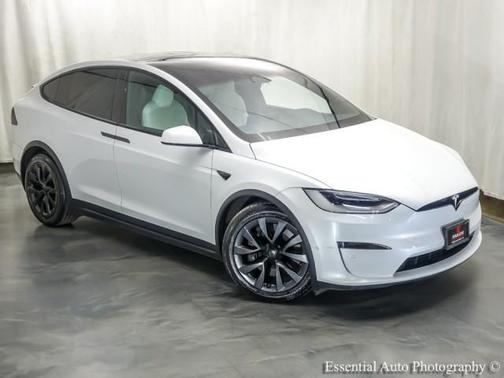 Pearl White Multi 2022 Tesla Model X Base