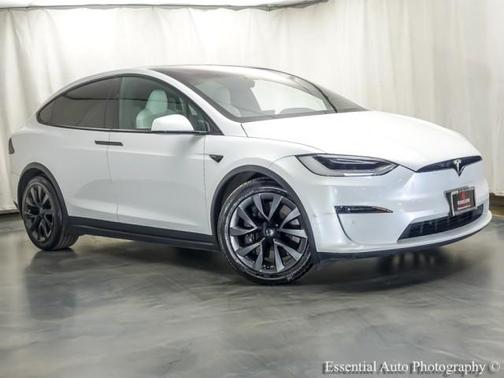 Pearl White Multi 2022 Tesla Model X Base