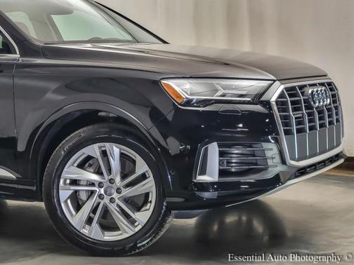 2020 Audi Q7 55 Premium Plus