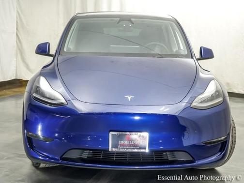 2024 Tesla Model Y Long Range