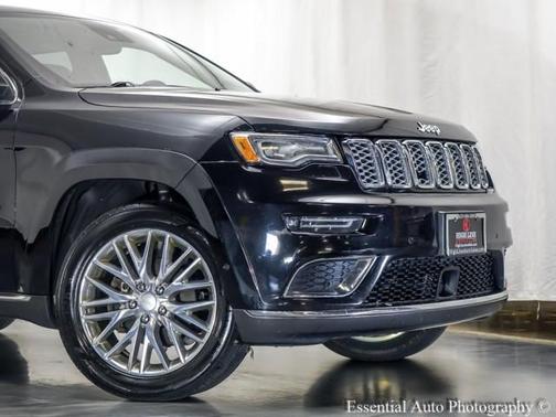 2018 Jeep Grand Cherokee Summit