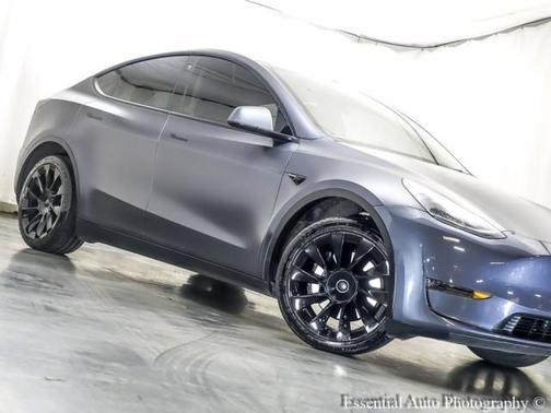 2022 Tesla Model Y Long Range