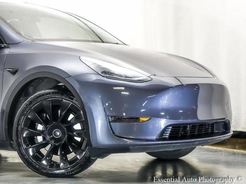 2022 Tesla Model Y Long Range