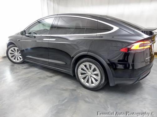 2019 Tesla Model X 75D