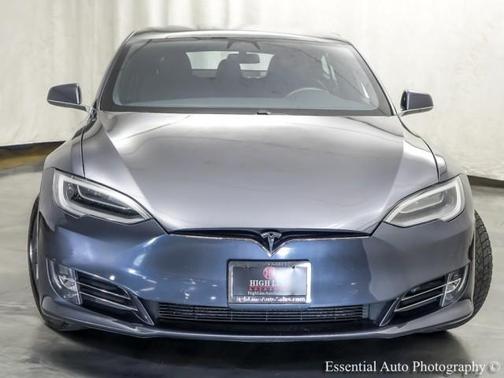 Midnight Silver Metallic 2020 Tesla Model S Performance