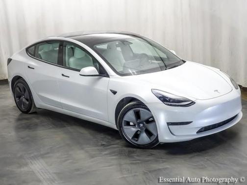 2023 Tesla Model 3 Base