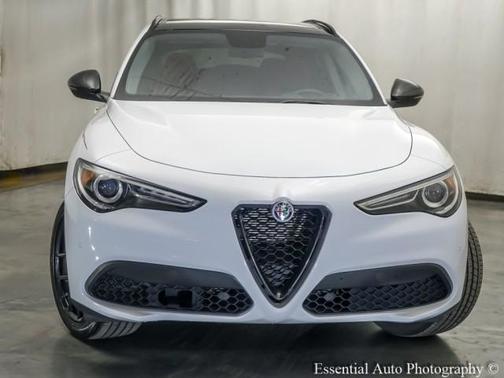 2019 Alfa Romeo Stelvio Sport